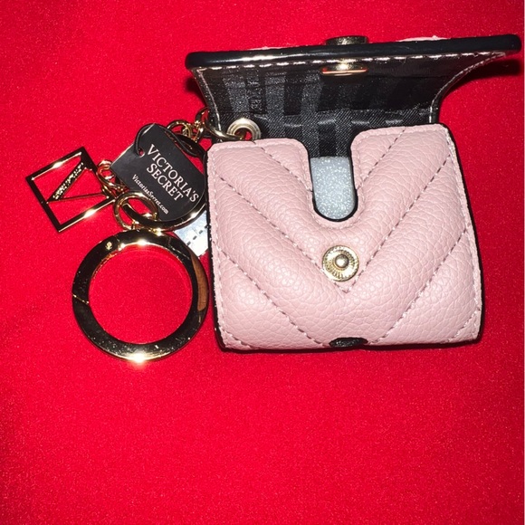 Authentic Retired NWT - Picture 2 of 4